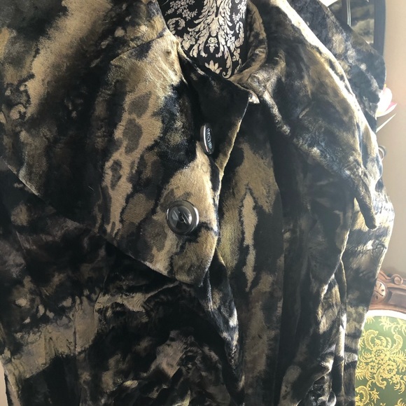 Simon Chang | 6 - Picture 5 of 11